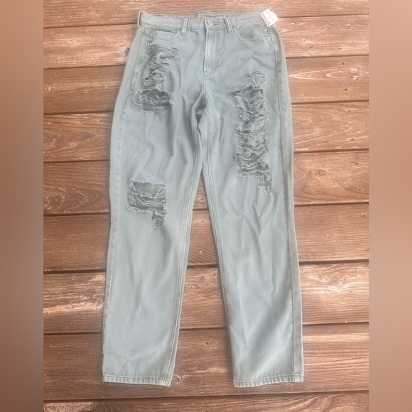 American Eagle women's distressed mom jeans size 8 - Picture 1 of 10